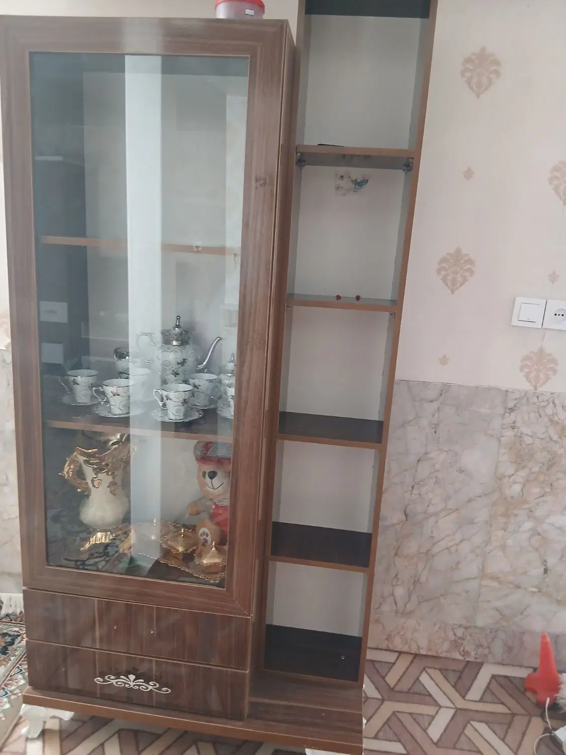 گنجه|بوفه، ویترین، کنسول|مشهد, خواجه ربیع|دیوار
