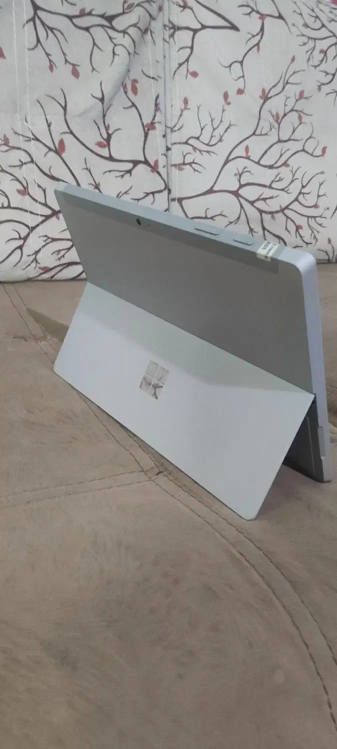 لب تاب ،آی پد ،تبلت ،سورفیس ،تاچ|رایانه همراه|تهران, فلسطین (میدان انقلاب)|دیوار