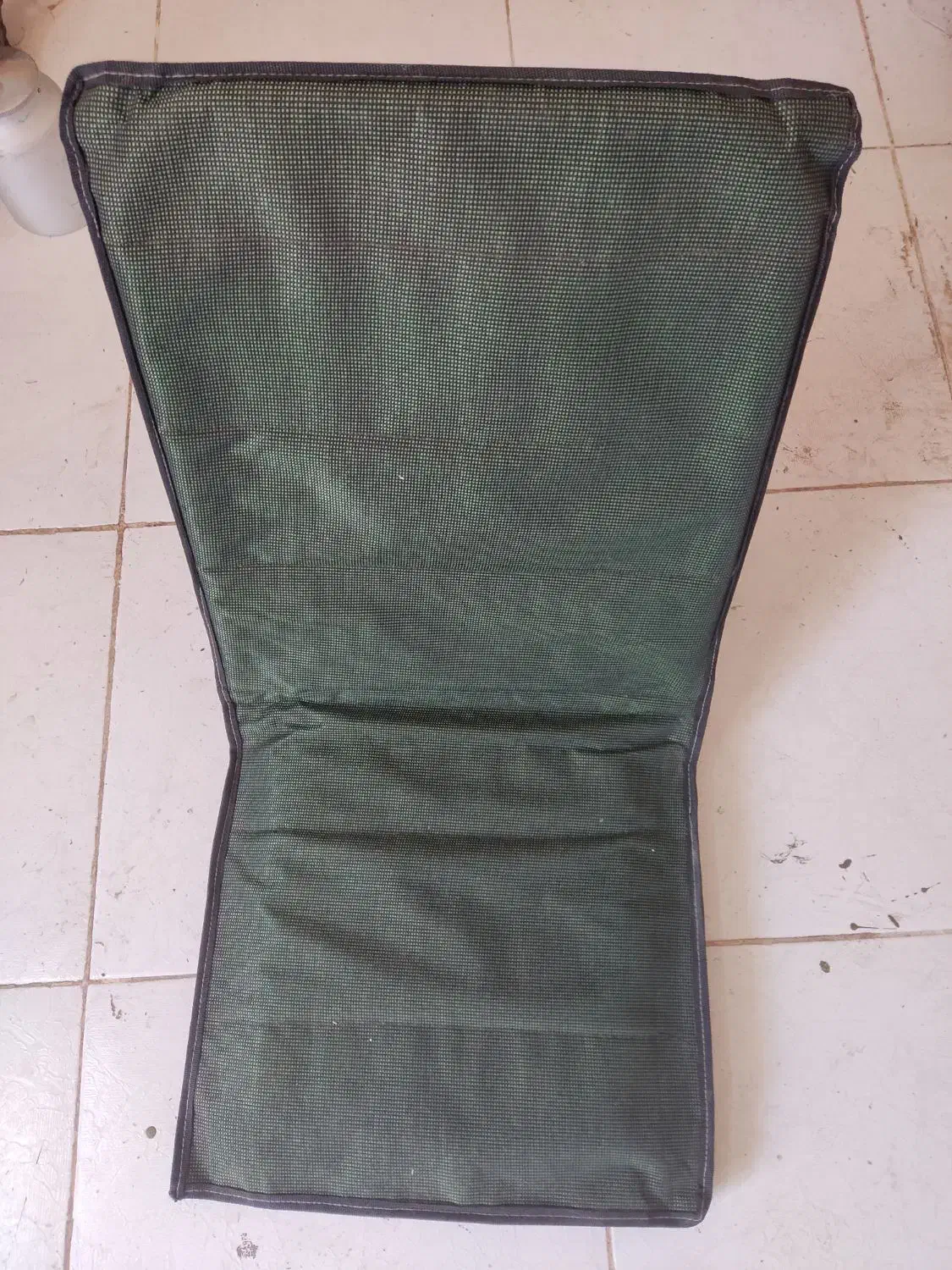 پشتی صندلی راحتی|صندلی و نیمکت|کازرون, |دیوار