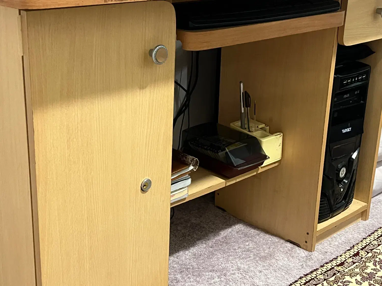 میز تحریر کامپیوتر|میز تحریر و کامپیوتر|قزوین, |دیوار