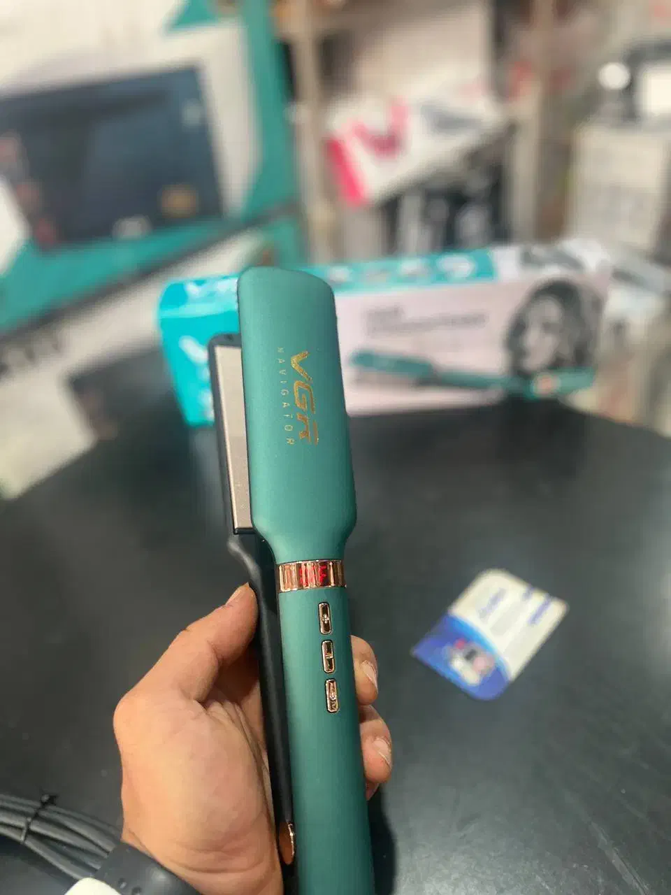 اتومو|آرایشی، بهداشتی، درمانی|رشت, نظری|دیوار