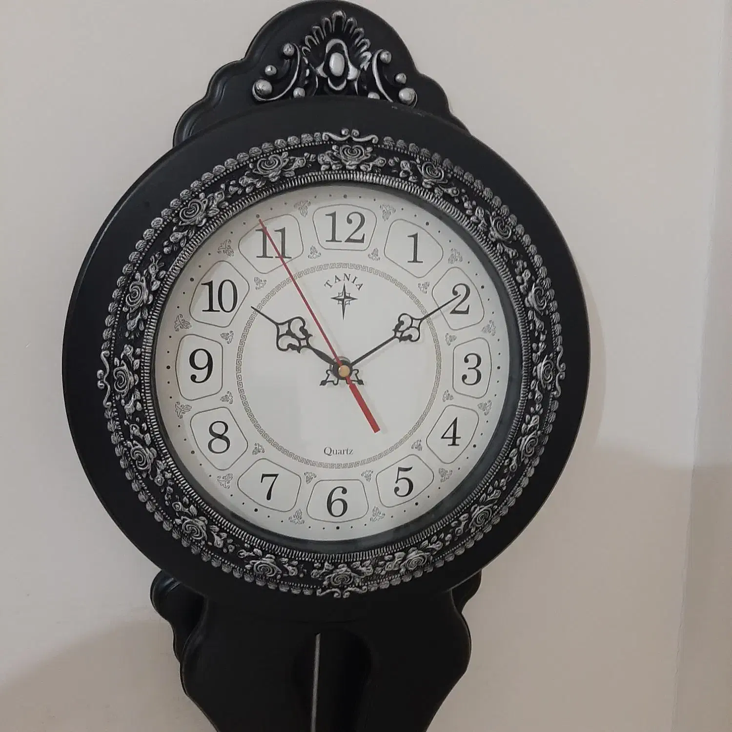 حراج تعدادی وسیله خانه|ساعت دیواری و تزئینی|شاهین‌شهر, شهرک مطهری|دیوار