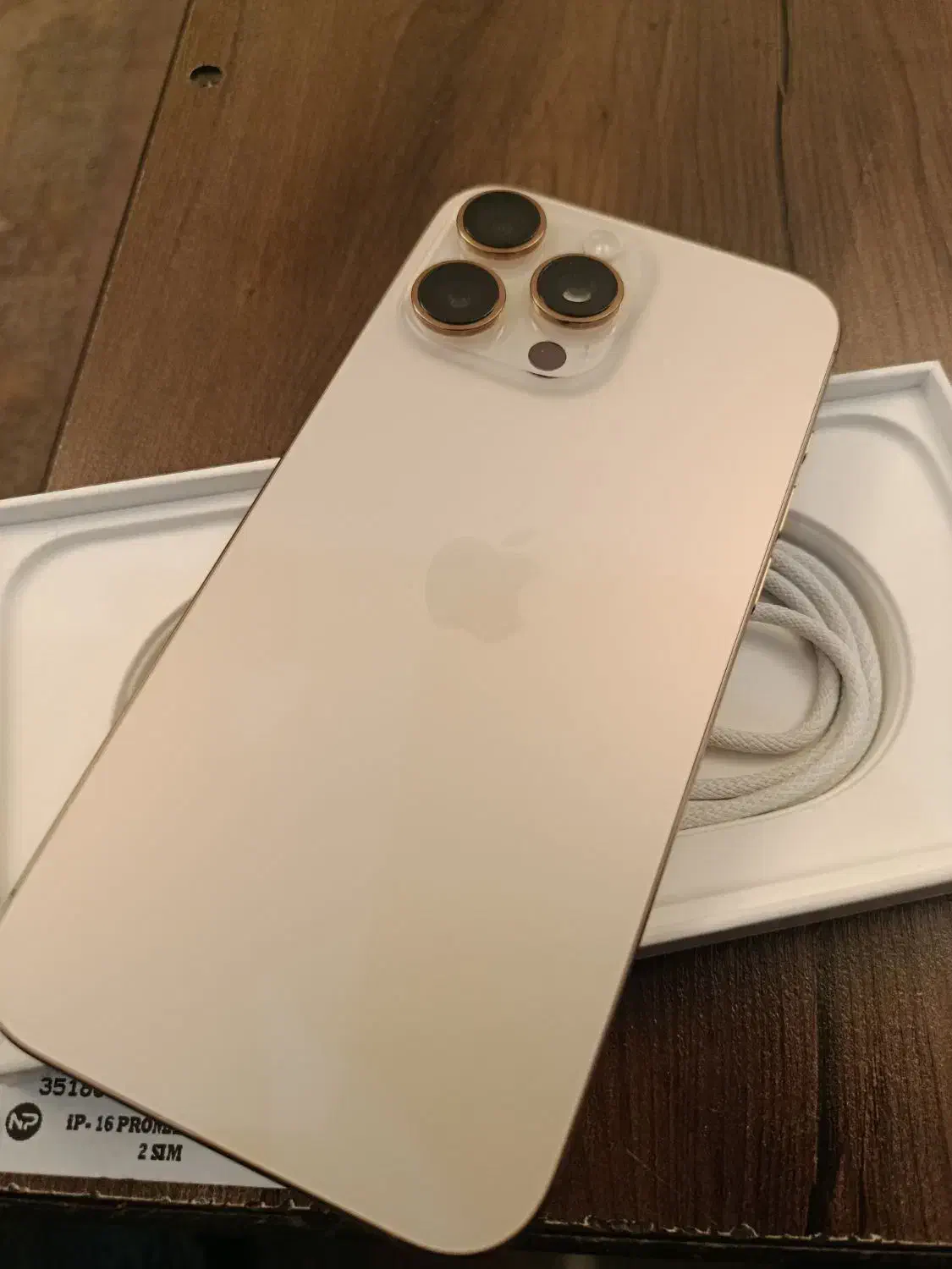 آیفون  16 پرو مکس مموری 512|موبایل|شیراز, اصلاح‌نژاد|دیوار