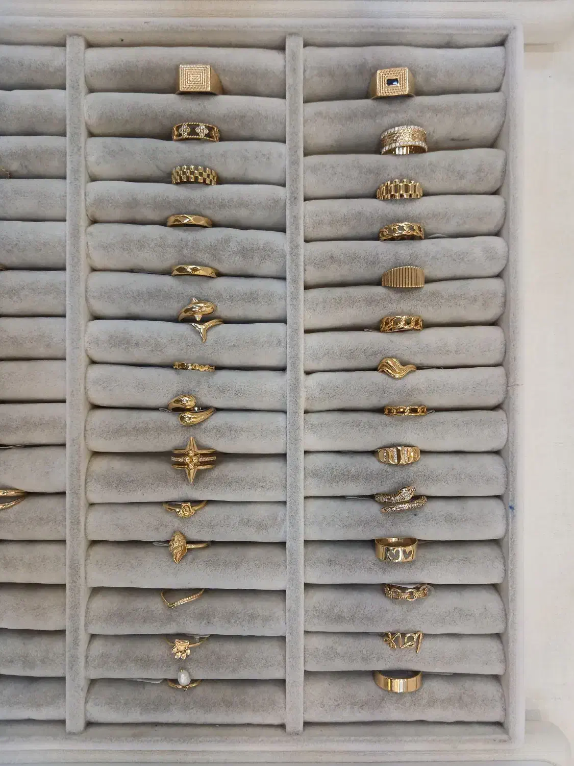 گوشواره دست بند طلا|جواهرات|تهران, درختی|دیوار