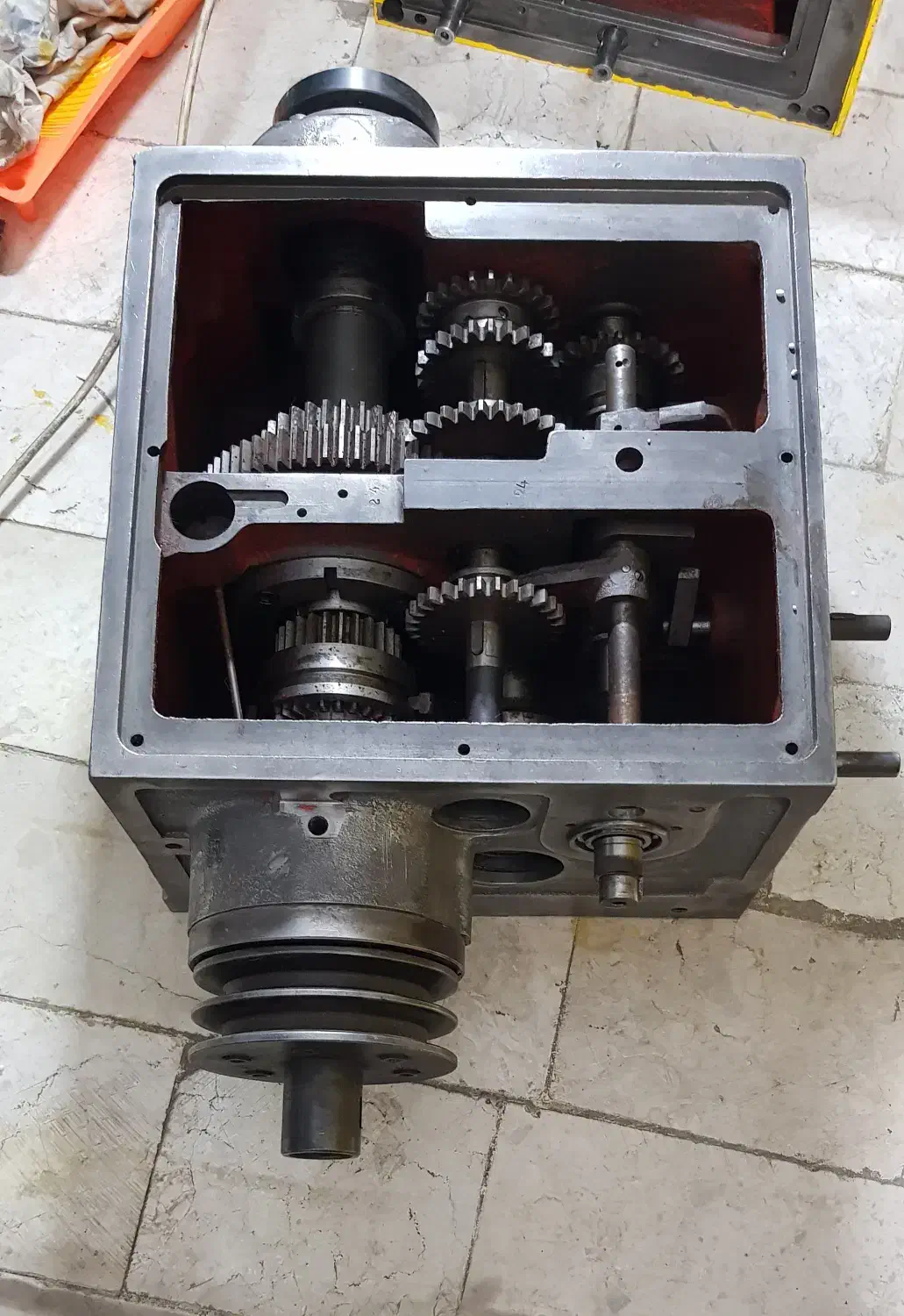 دستگاه تراش رومیزی مجار یک و بیست|ماشین‌آلات صنعتی|مشهد, چاهشک|دیوار