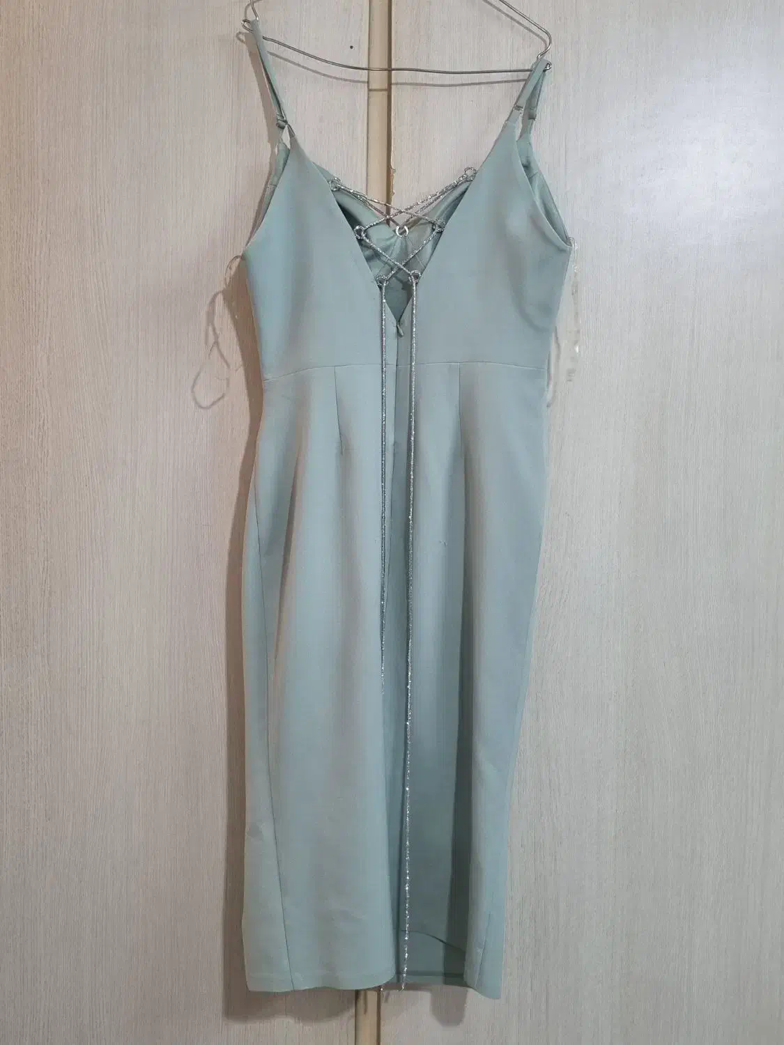 فروش تمامی آیتم ها با قیمت توافقی|لباس|تهران, امانیه|دیوار