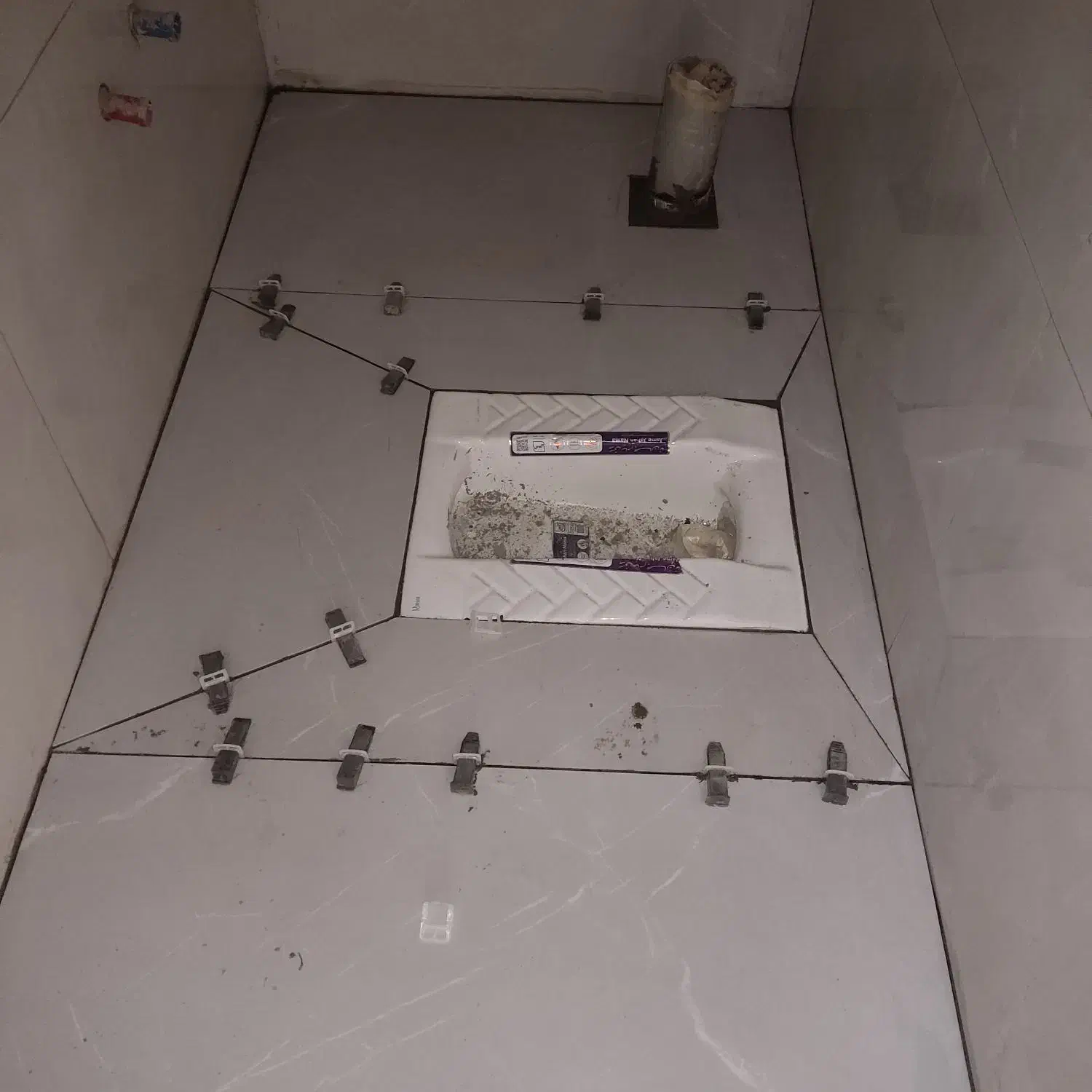 اجرای اسلب و سرامیک ب صورت حرفه ای|خدمات پیشه و مهارت|ابهر, |دیوار