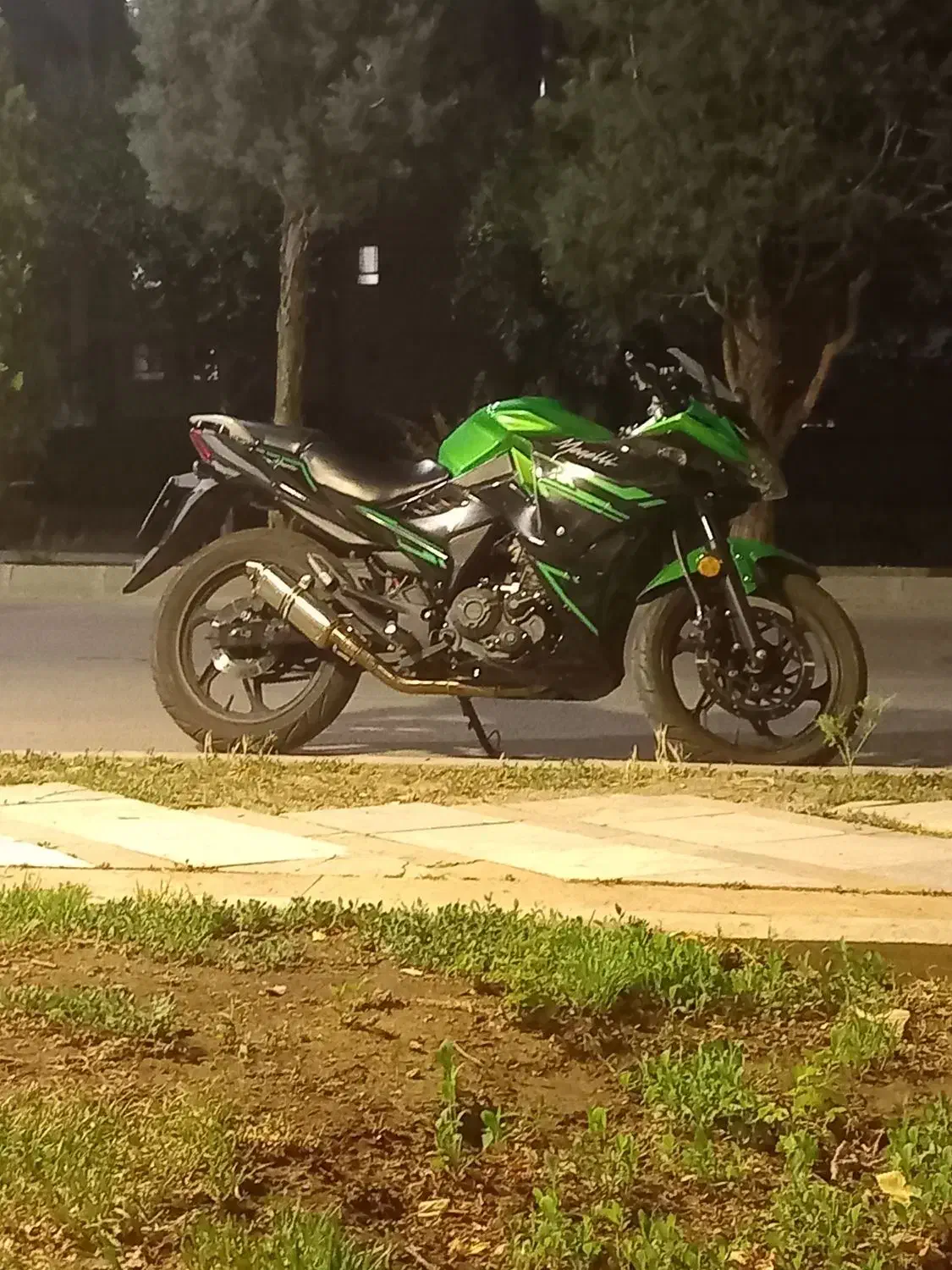 مگلی ۲۰۰|موتورسیکلت|کرج, کیانمهر|دیوار