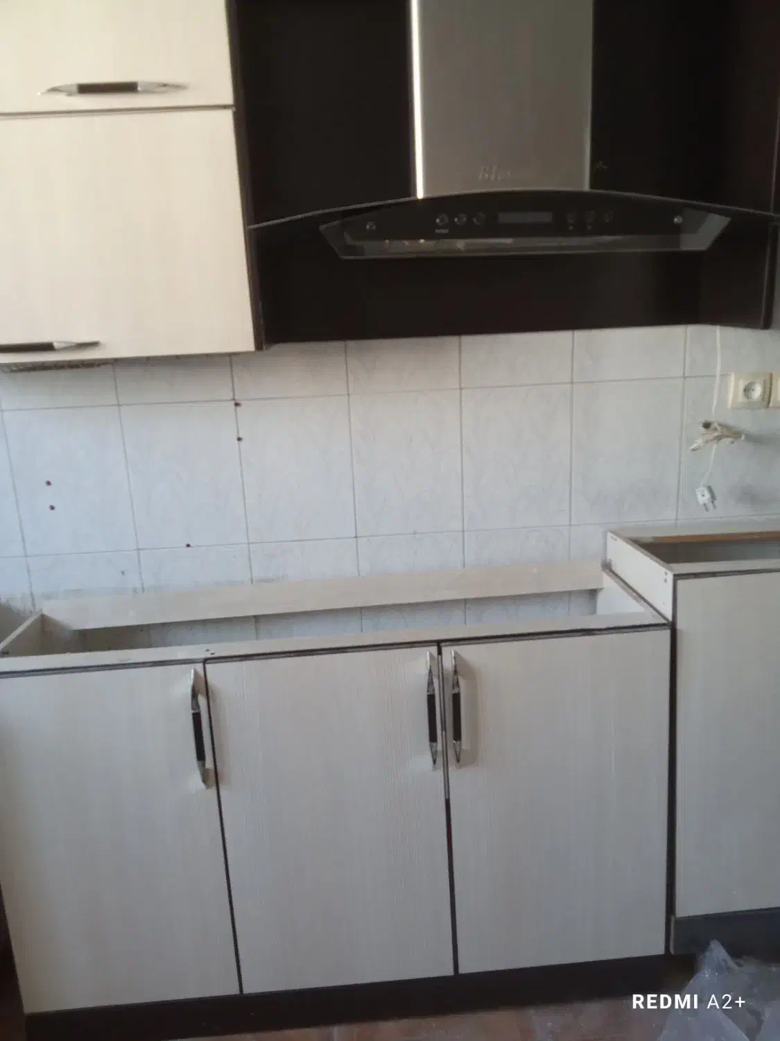 یک دست کابینت کامل به فروش می‌رسد|مصالح و تجهیزات ساختمان|اسدآباد, |دیوار