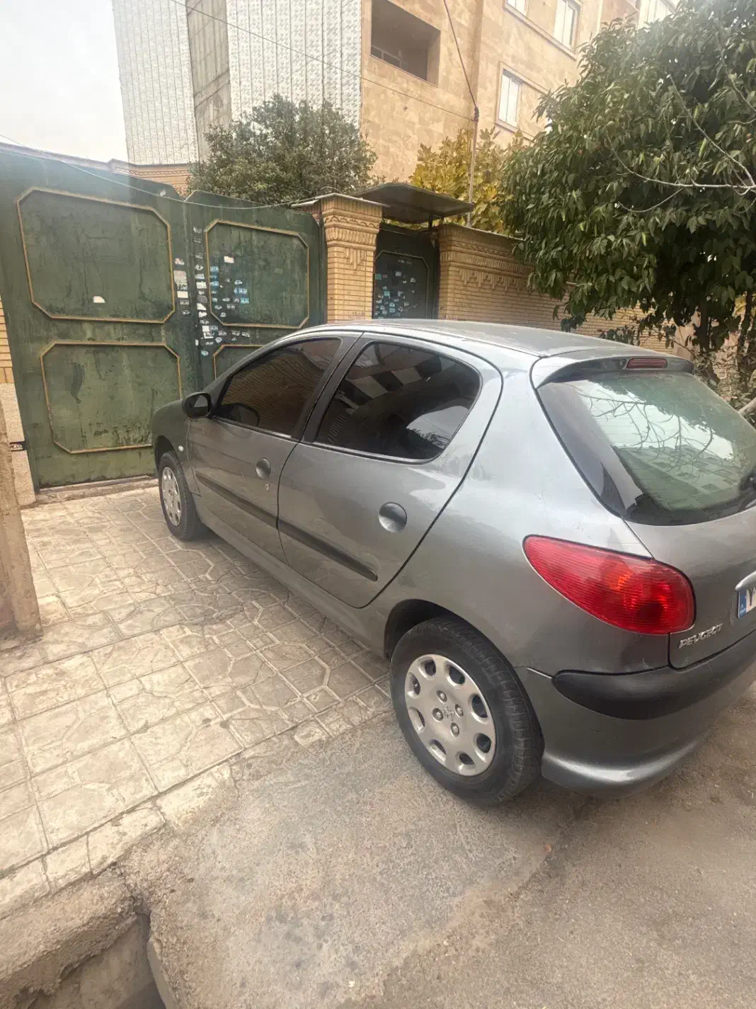 پژو ۲۰۶ مدل ۸۷|خودرو سواری و وانت|شیراز, جانبازان|دیوار