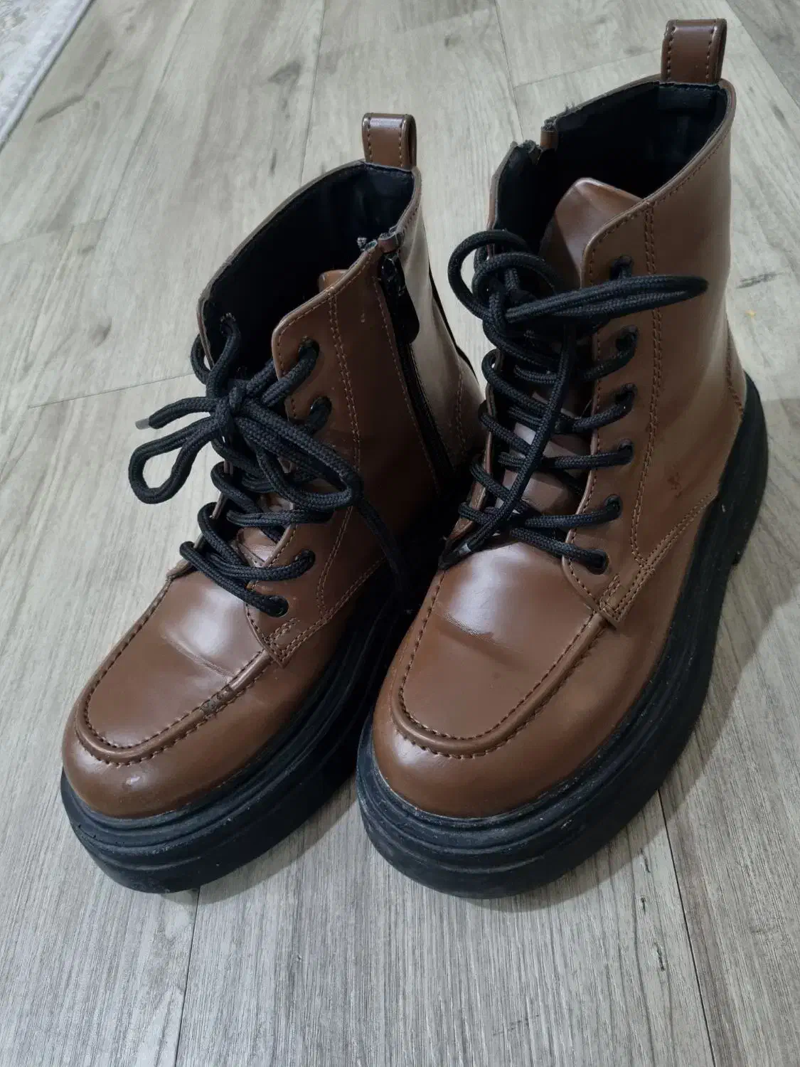 کفش بوت|کیف، کفش، کمربند|اسلامشهر, شهرک الهیه|دیوار