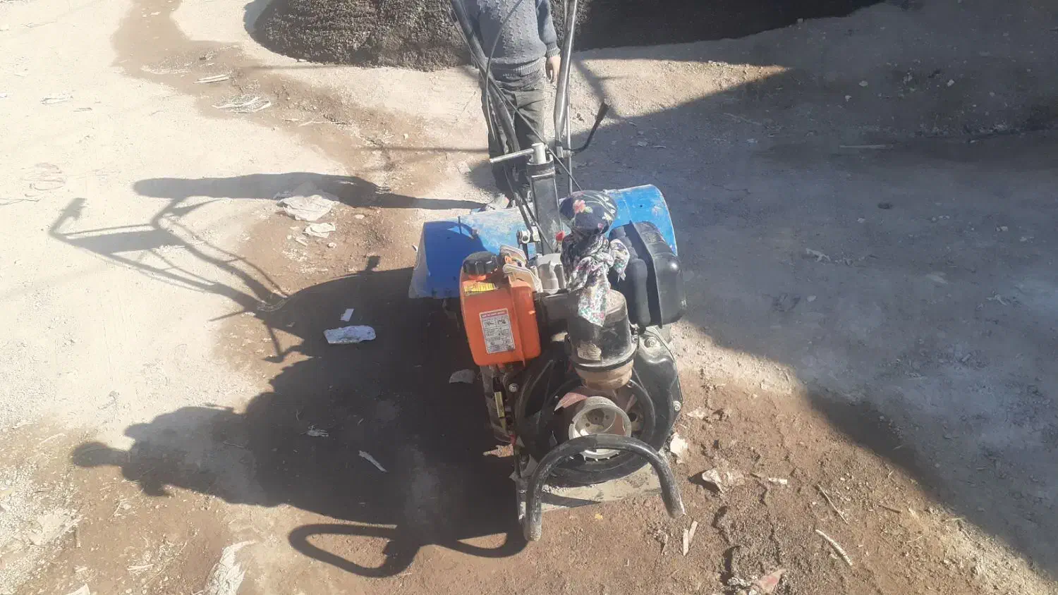 تیلر|ماشینآلات صنعتی|باخزر, |دیوار