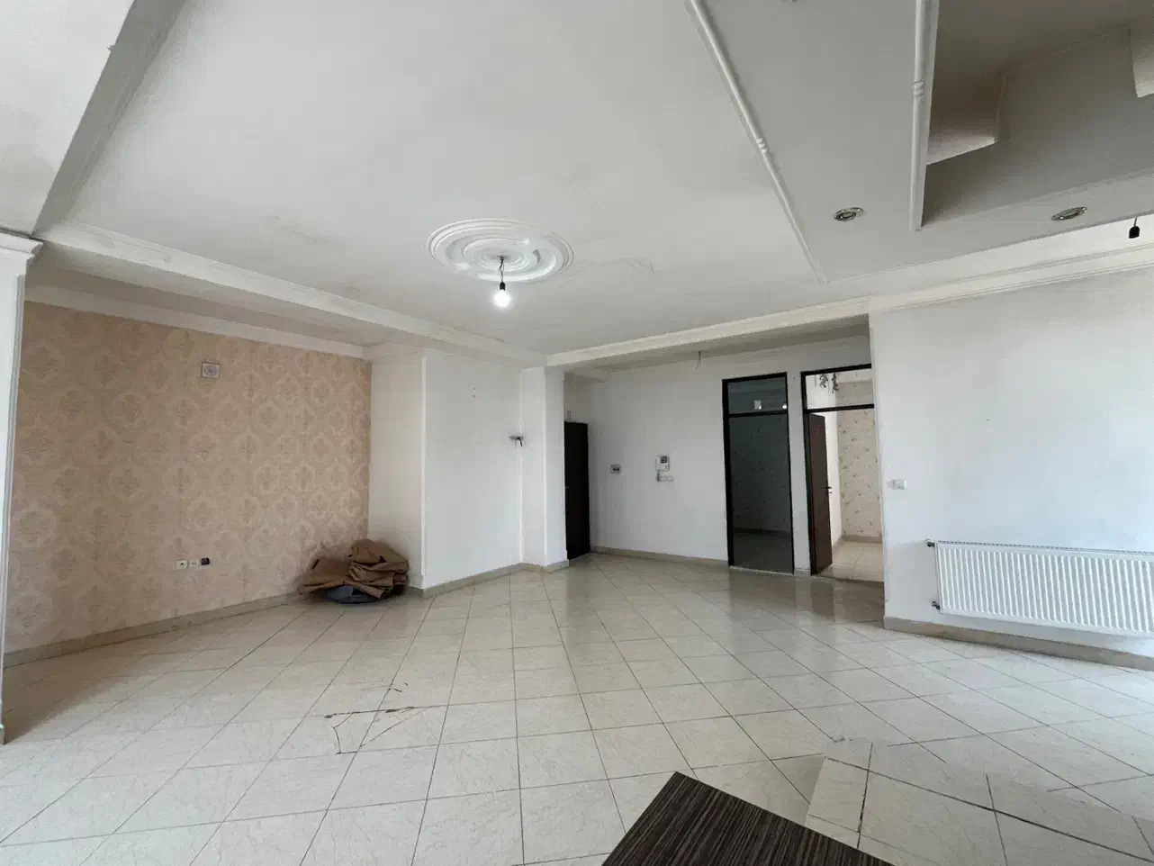 ۹۵ متر/دو نبش/کشوری/نورگیر|فروش آپارتمان|شاهدشهر, |دیوار