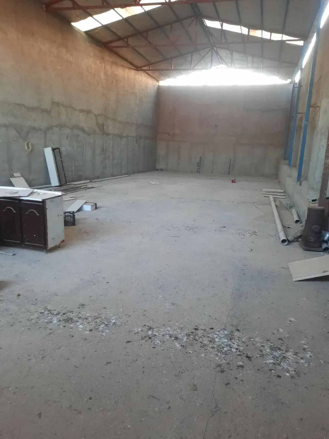 سوله ۲۵۰ متر روستایی جانقور باسمنج|اجارهٔ دفتر صنعتی، کشاورزی، تجاری|باسمنج, |دیوار