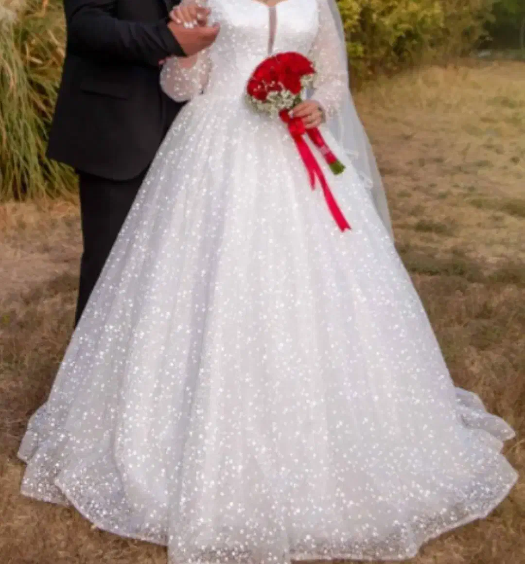 لباس عروس شاین دار|لباس|دماوند, گیلاوند|دیوار