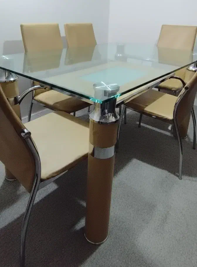 میز غذاخوری|میز و صندلی غذاخوری|زنجان, |دیوار