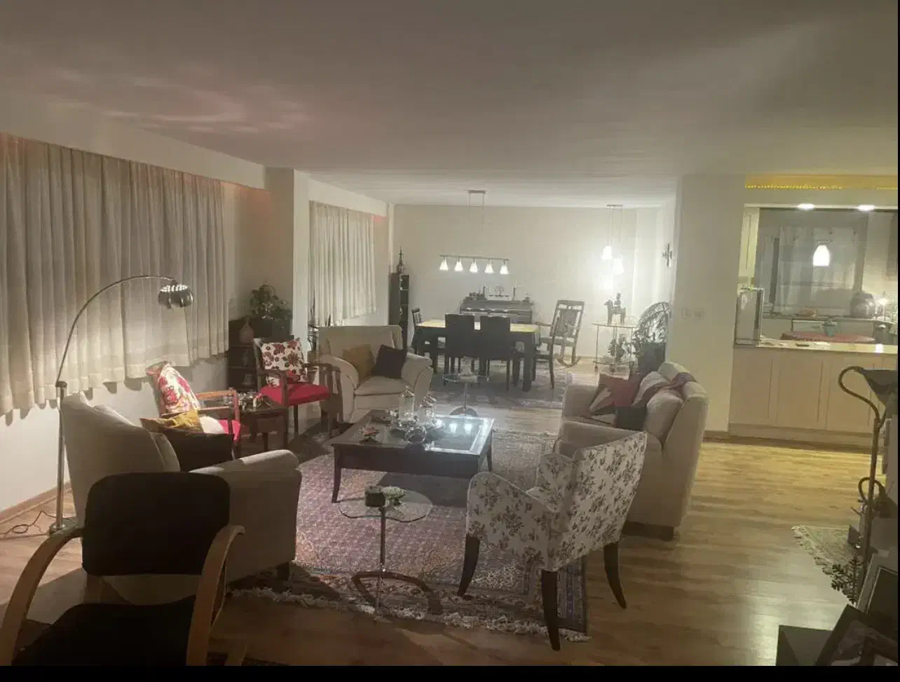 فرشته ۲۱۸ متر برج اصیل /۴ خواب