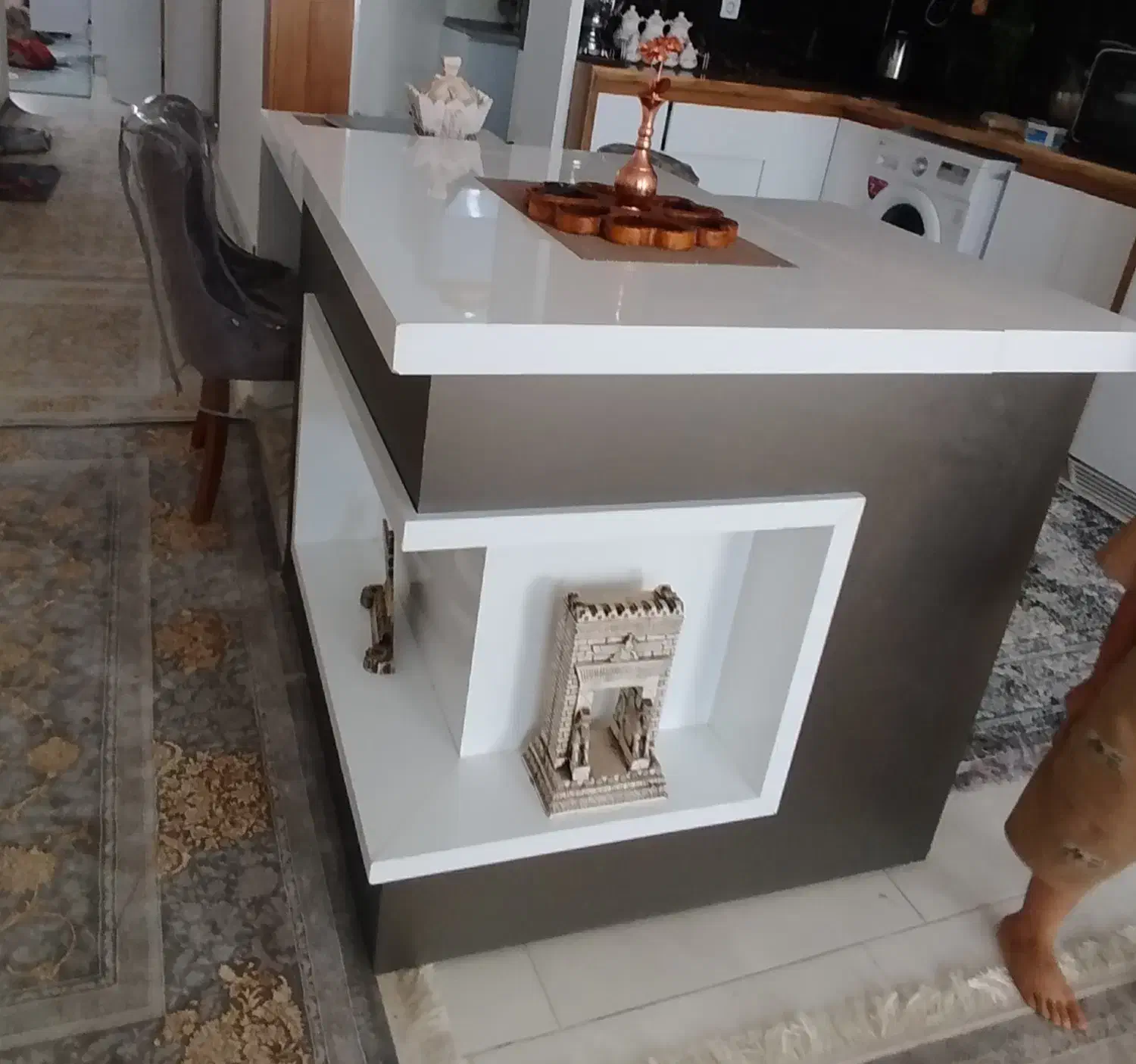 کانتر فرشی|بوفه، ویترین، کنسول|طبس, |دیوار