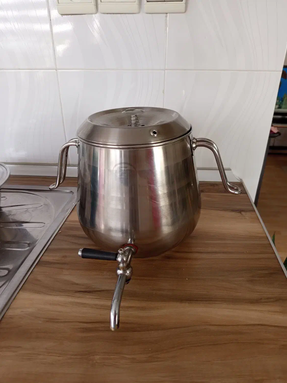 کتری قوری در حد نو|قوری، کتری، قهوهساز دستی|رباطکریم, مسکن مهر آبشناسان|دیوار