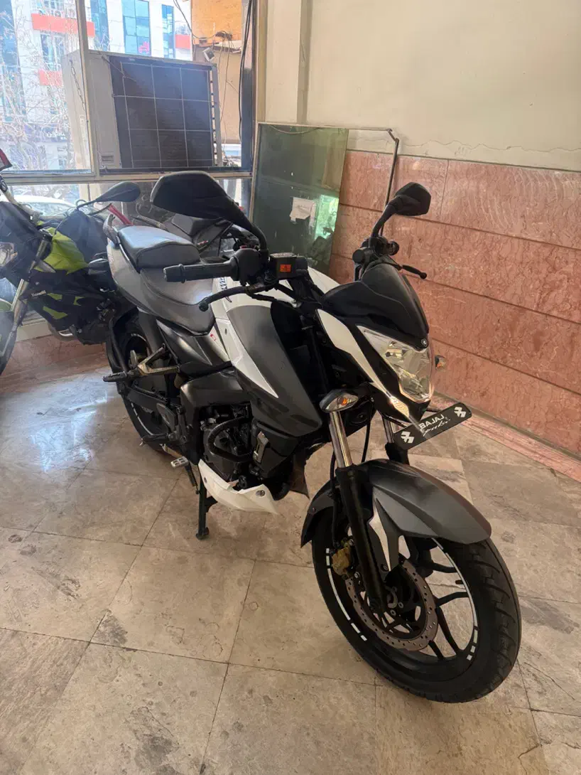 ns 200/سند تک برگ|موتورسیکلت|تهران, سعادت‌آباد|دیوار