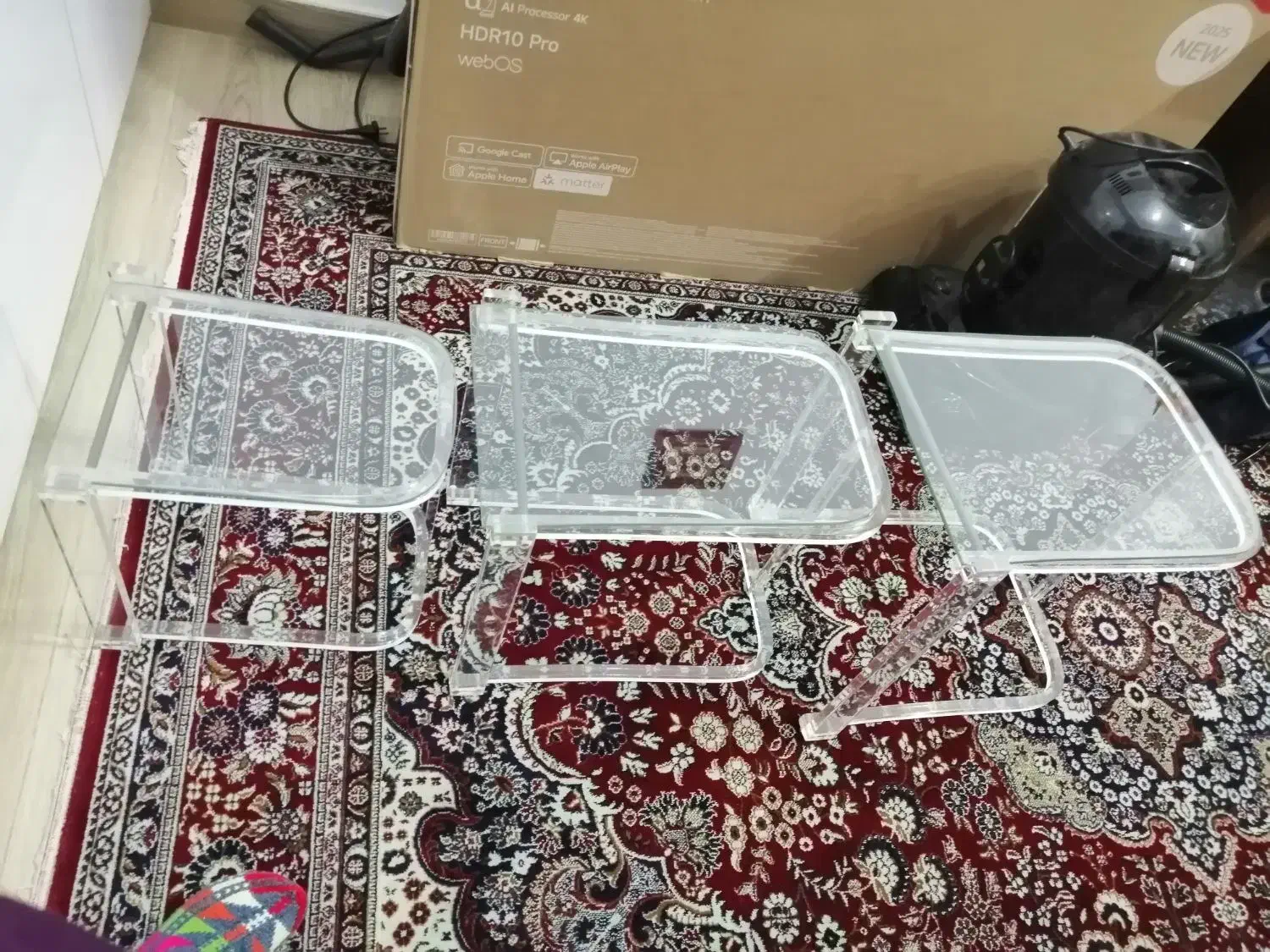 میز عسلی سه تایی شیشه ای|مبلمان خانگی و میز عسلی|ساری, |دیوار