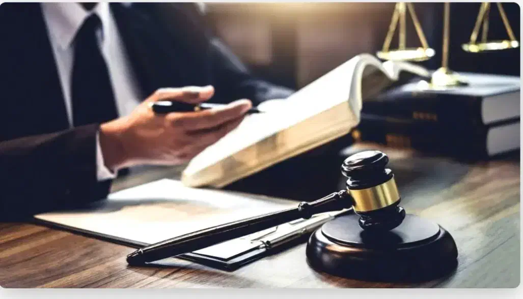 وکیل پایه یک دادگستری   (پذیرش وکالت دعاوی)|خدمات مالی، حسابداری، بیمه|رشت, امین الضرب|دیوار