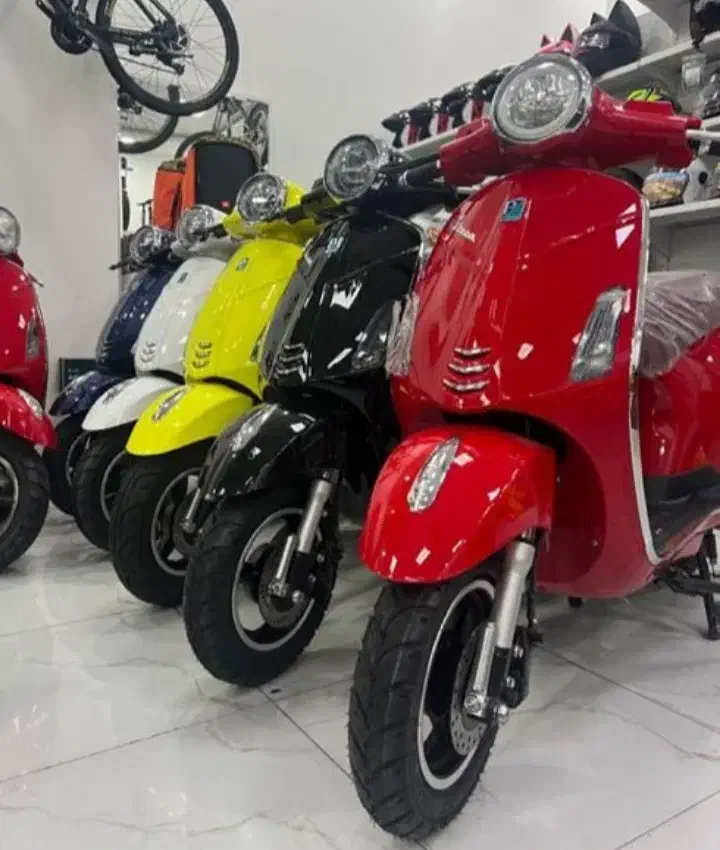 وسپا|موتورسیکلت|ساری, |دیوار