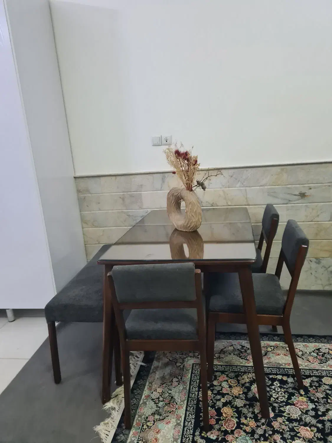 مبل پنج نفره بامیزناهارخوری پنج نفره|مبلمان خانگی و میز عسلی|قم, وادی السلام|دیوار