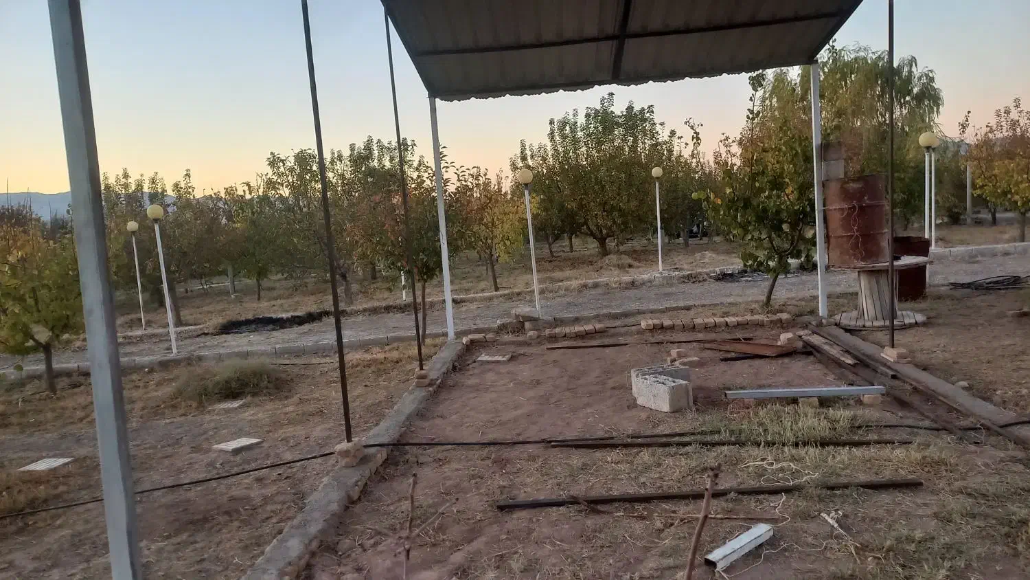 ویلا نیمه کاره شخصی ۵ کیلومتری رود ارس جلفا|فروش خانه و ویلا|جلفا, |دیوار