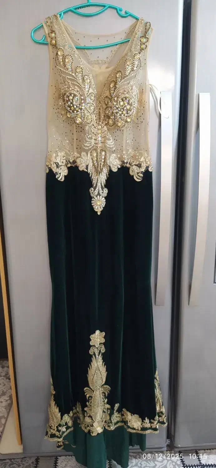 لباس شب|لباس|اندیشه, پرنیان|دیوار