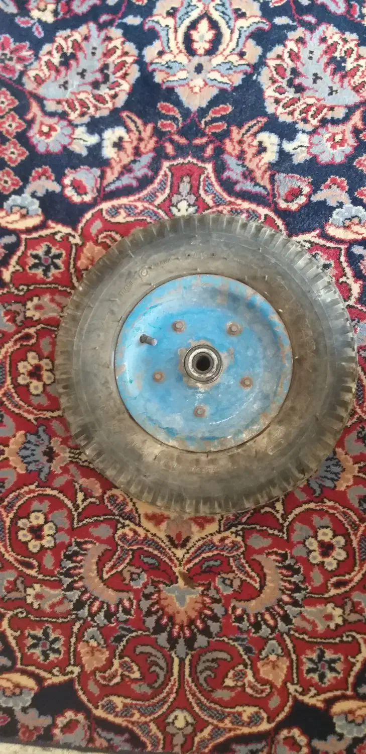 فرغون(رینگ‌و لاستیک)|ابزارآلات|قیدار, |دیوار