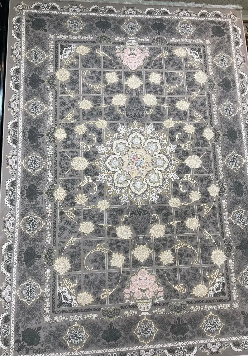 فرش|فرش|رشت, یخسازی|دیوار