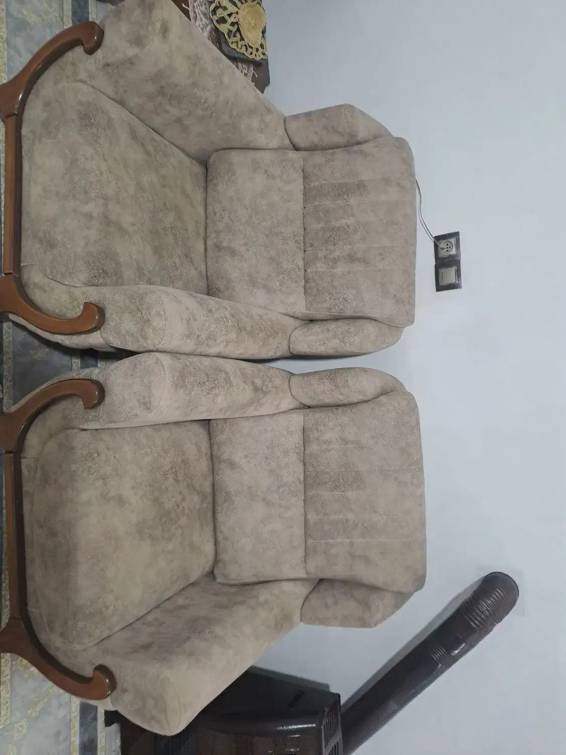 مبل راحتی چستر۸ نفره|مبلمان خانگی و میز عسلی|تربت‌حیدریه, مظفریه|دیوار