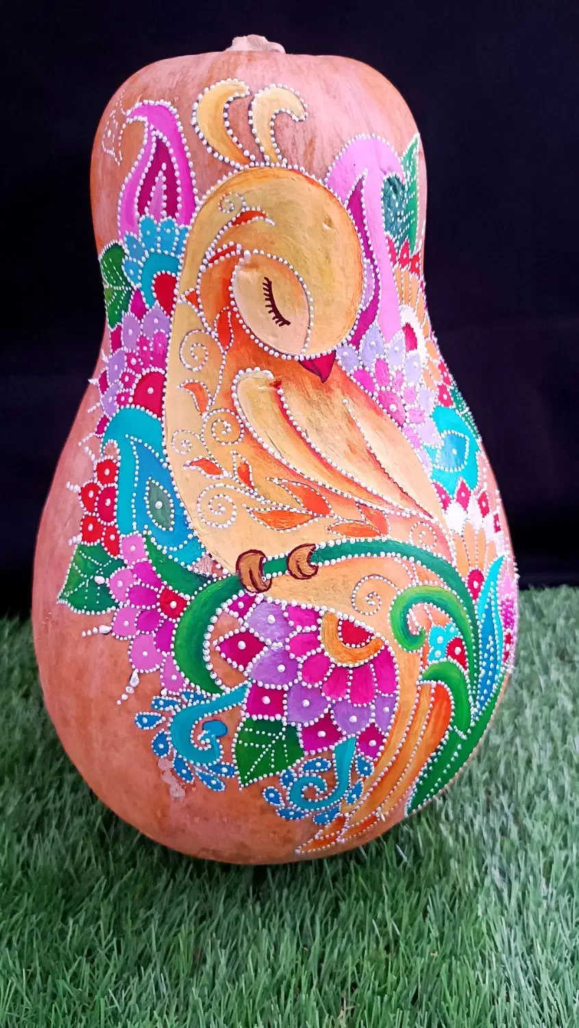 یلدای به یاد ماندنی|کلکسیون و سرگرمی|قم, چهل درخت‎|دیوار