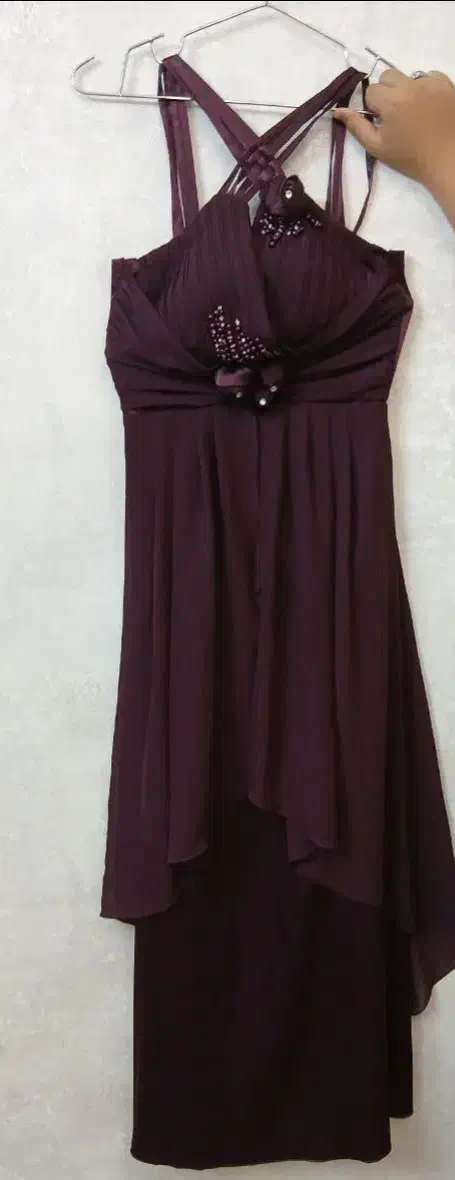 پیراهن های مجلسی قیمت هردو باهم۲ تومن|لباس|ری, منصوریه منگل|دیوار