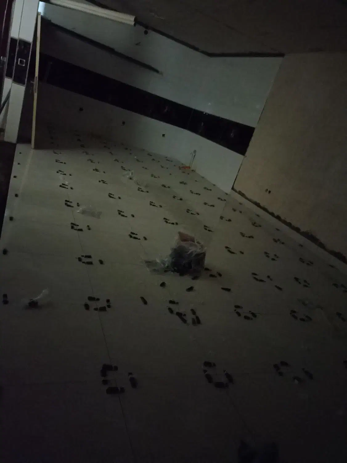 کاشی کاری سنگ کاری. خورده کاری  در خدمتیم|خدمات پیشه و مهارت|گناباد, |دیوار