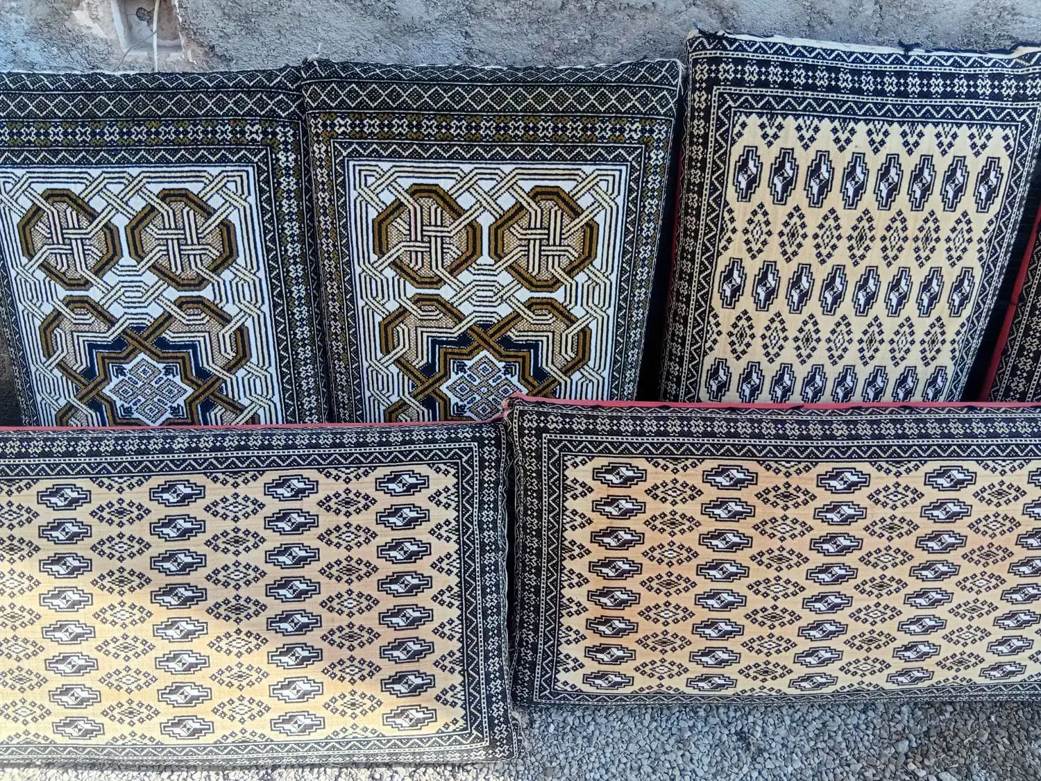 پشتی ولوازم منزل|پشتی|قوچان, |دیوار