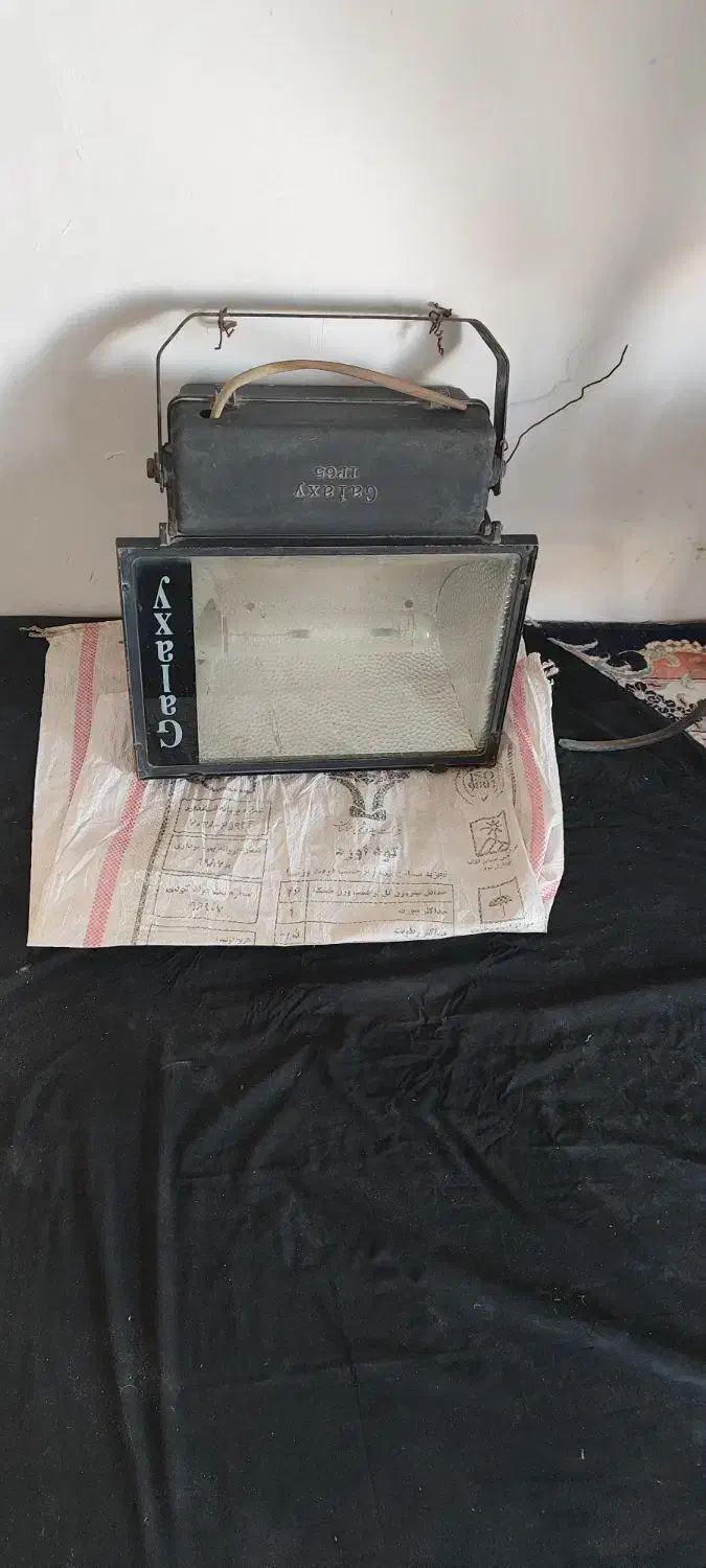 پروژکتور|فروشگاه و مغازه|اسلام‌شهر, ایرین|دیوار