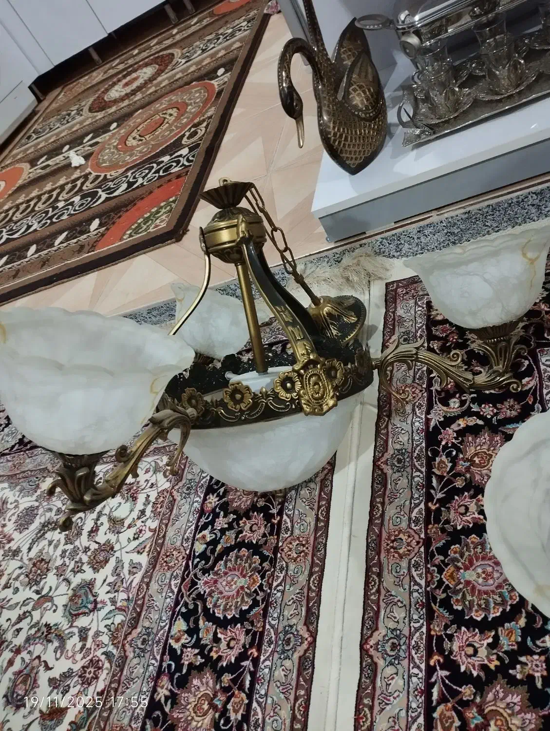 لوستر آنتیک چهارشعله|لوستر و چراغ آویز|سلماس, |دیوار