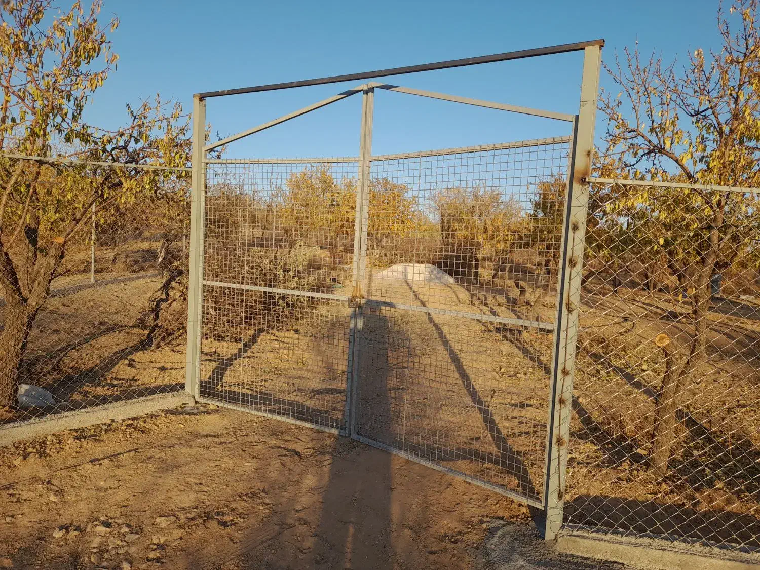 اجرای فنس وسکوواتاق والاچیق|خدمات پیشه و مهارت|سامان, |دیوار