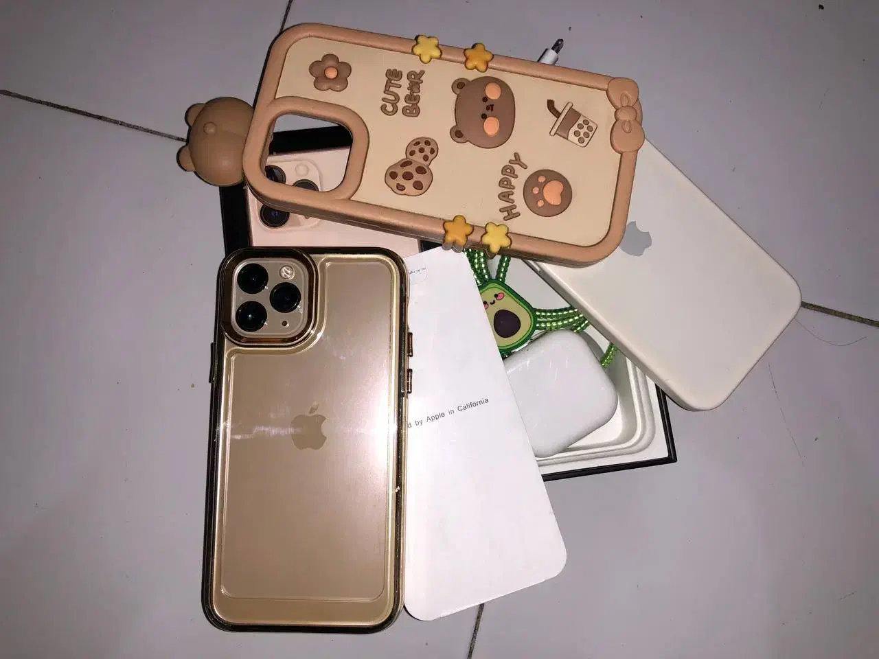 Iphone 11 pro gold|موبایل|ملارد, |دیوار