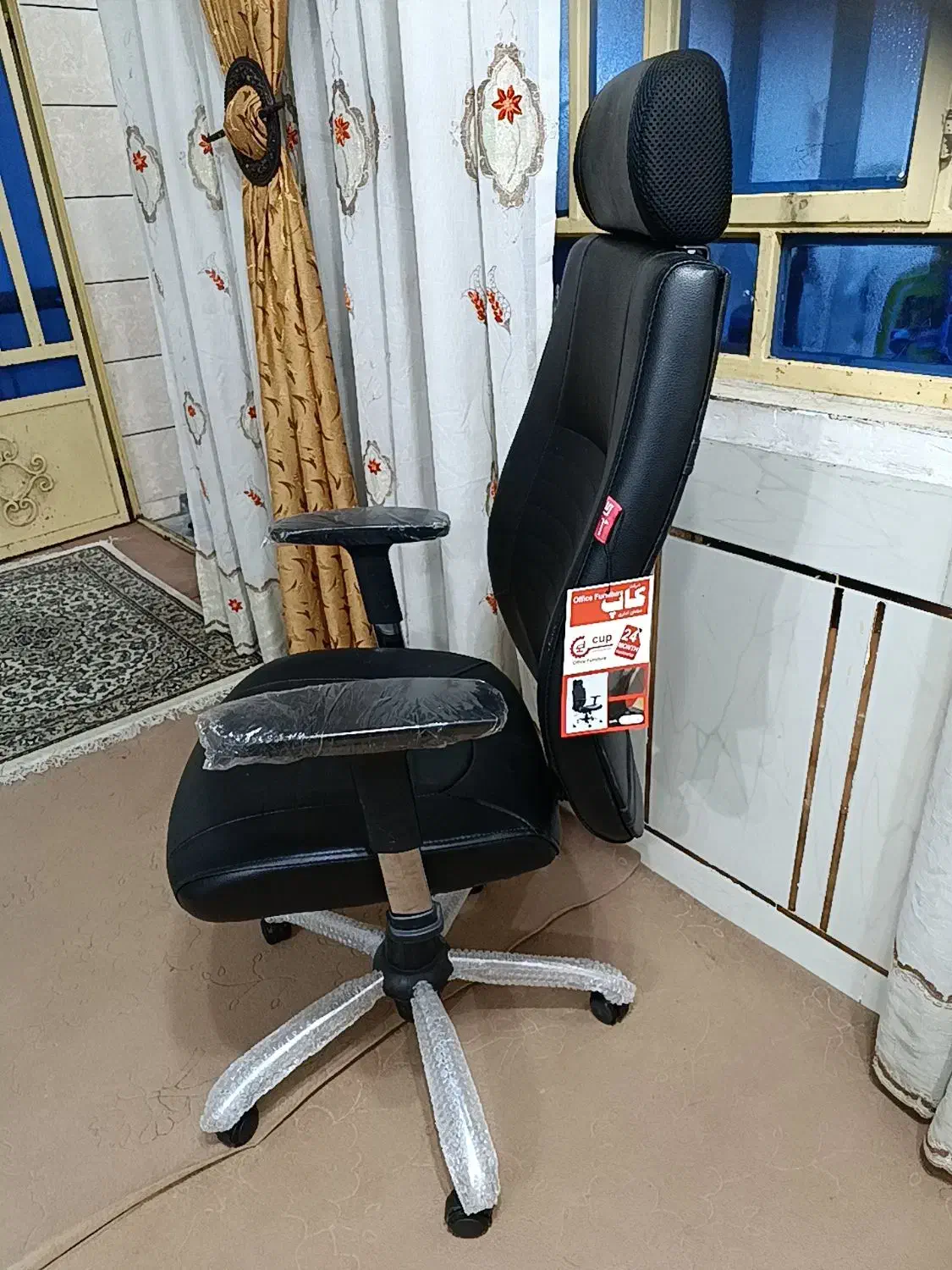 صندلی چرخ دار جنس درجه یک|صندلی و نیمکت|رامهرمز, |دیوار