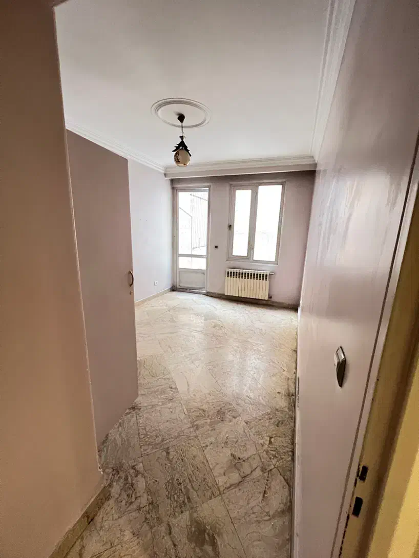 ۱۲۰متر/۳ خواب/تک واحدی+۷۰متر حیاط اختصاصی