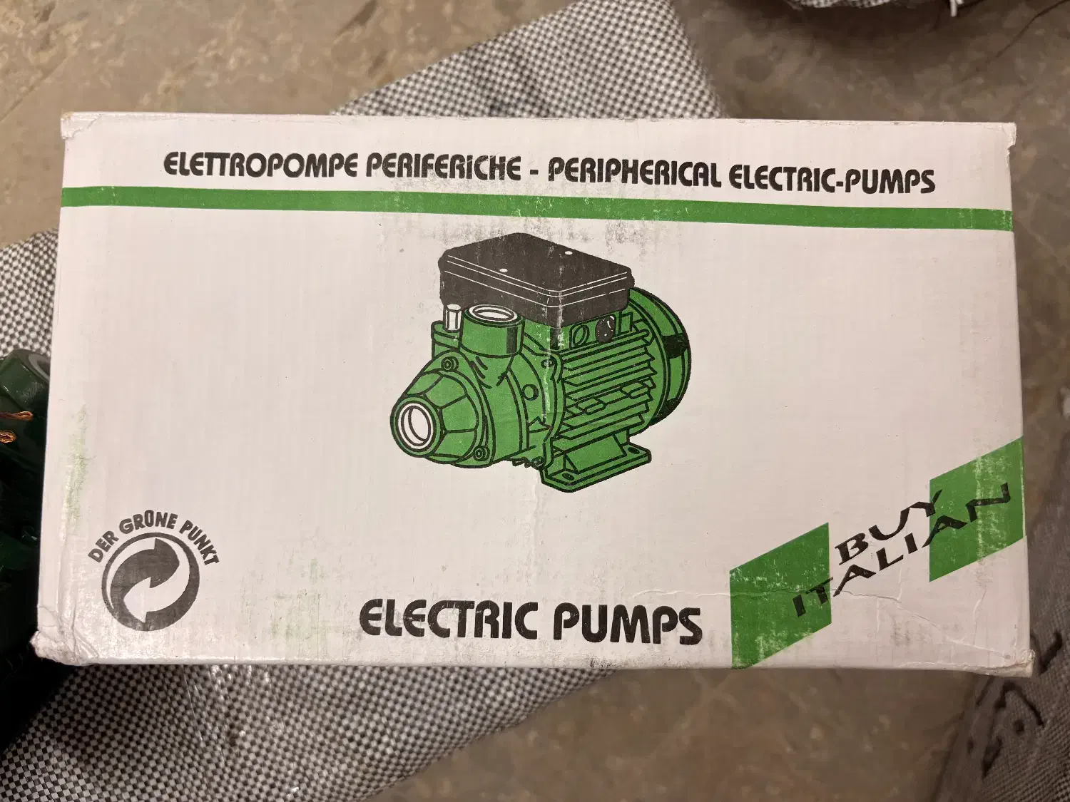 پمپ آب ساخت کشور ایتالیا|ابزارآلات|جناح, |دیوار