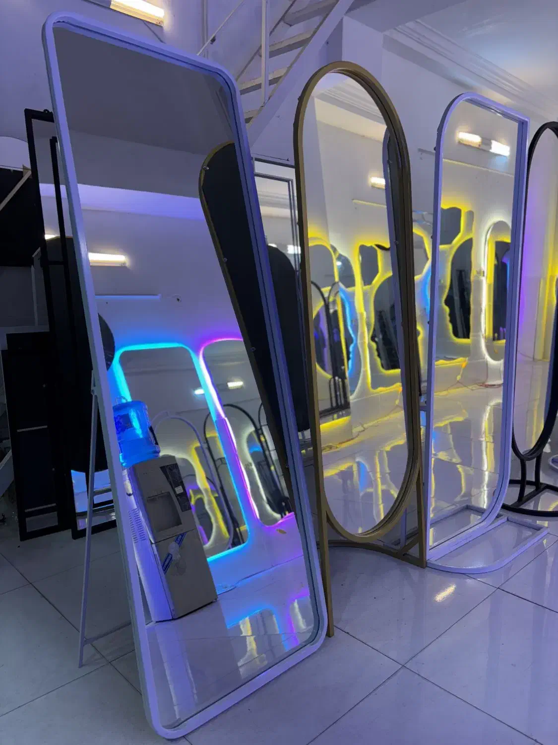 انواع آینه های قدی و دکوری|آینه|گرگان, |دیوار