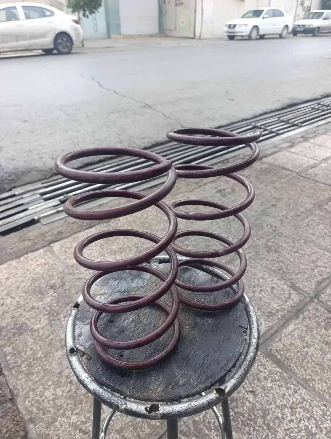 فنر لنزو پژو|قطعات یدکی و لوازم جانبی|شیراز, احمدی جنوبی|دیوار