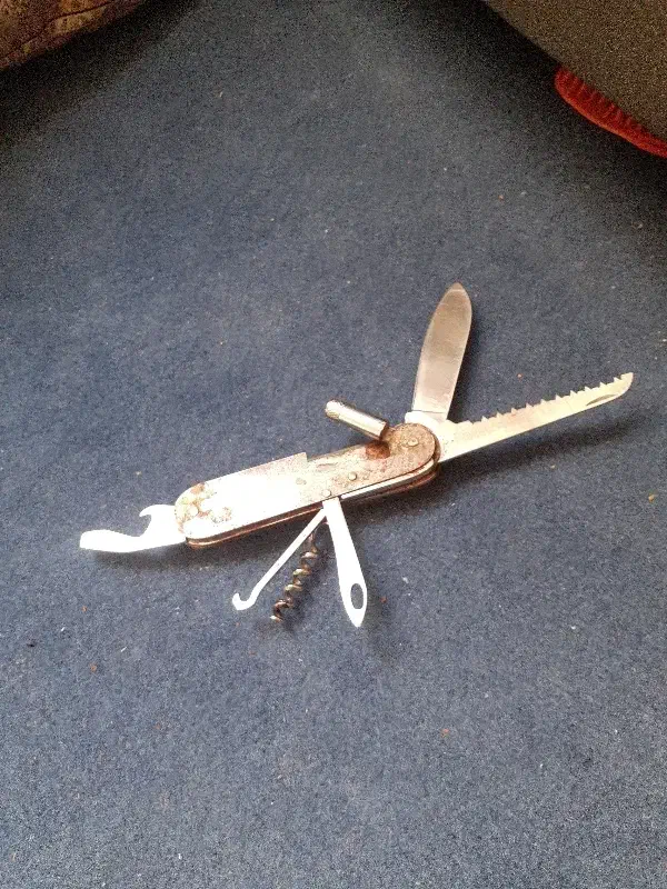 چاقو کوه نوردی ۷ کاره چراغ قوه کوچیکم داره|کوهنوردی و کمپینگ|مشهد, بهمن|دیوار