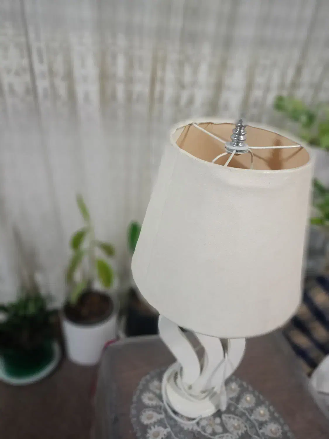 آباژور در حد نو|چراغ خواب و آباژور|مشهد, مشکینی (شهرک غرب)|دیوار