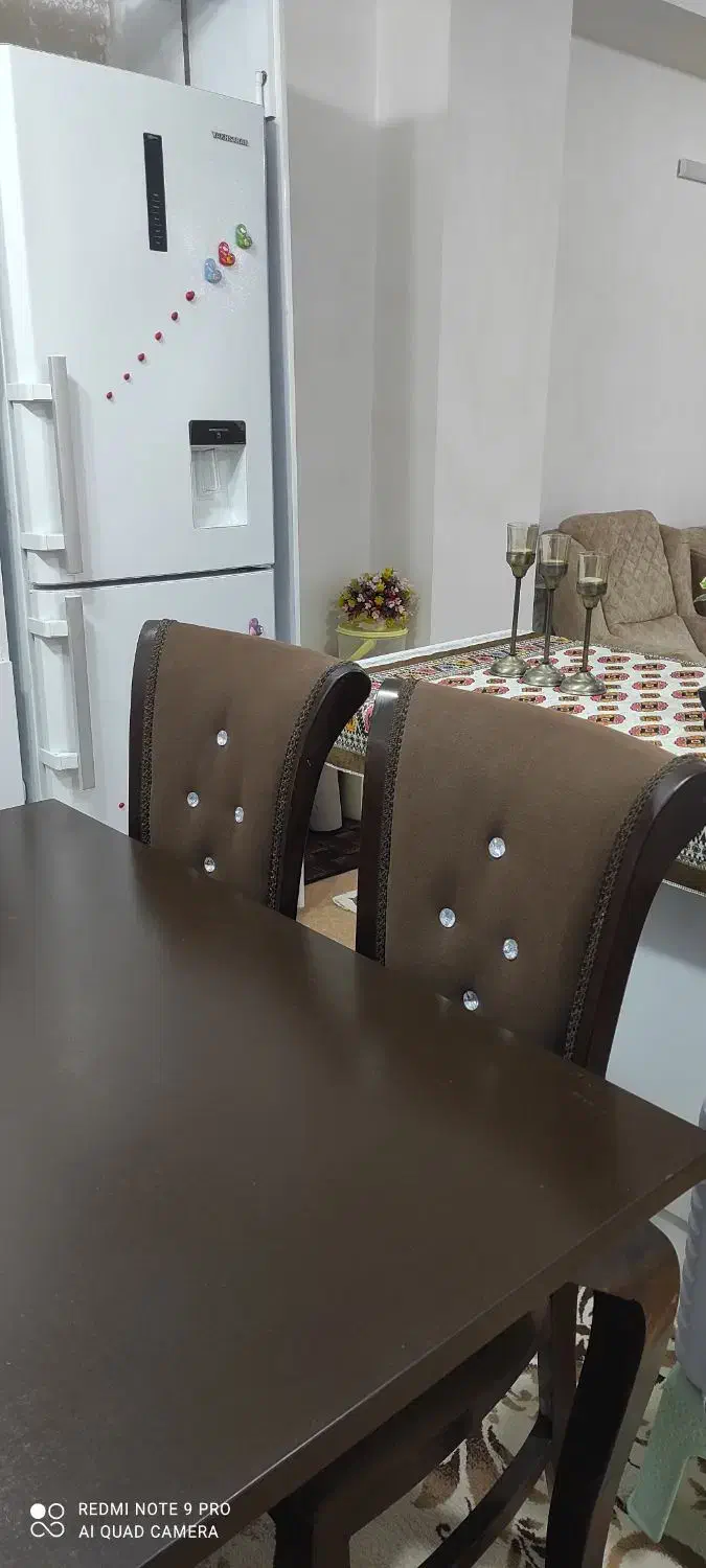 میز نهارخوری در حد نو|میز و صندلی غذاخوری|کلاچای, |دیوار