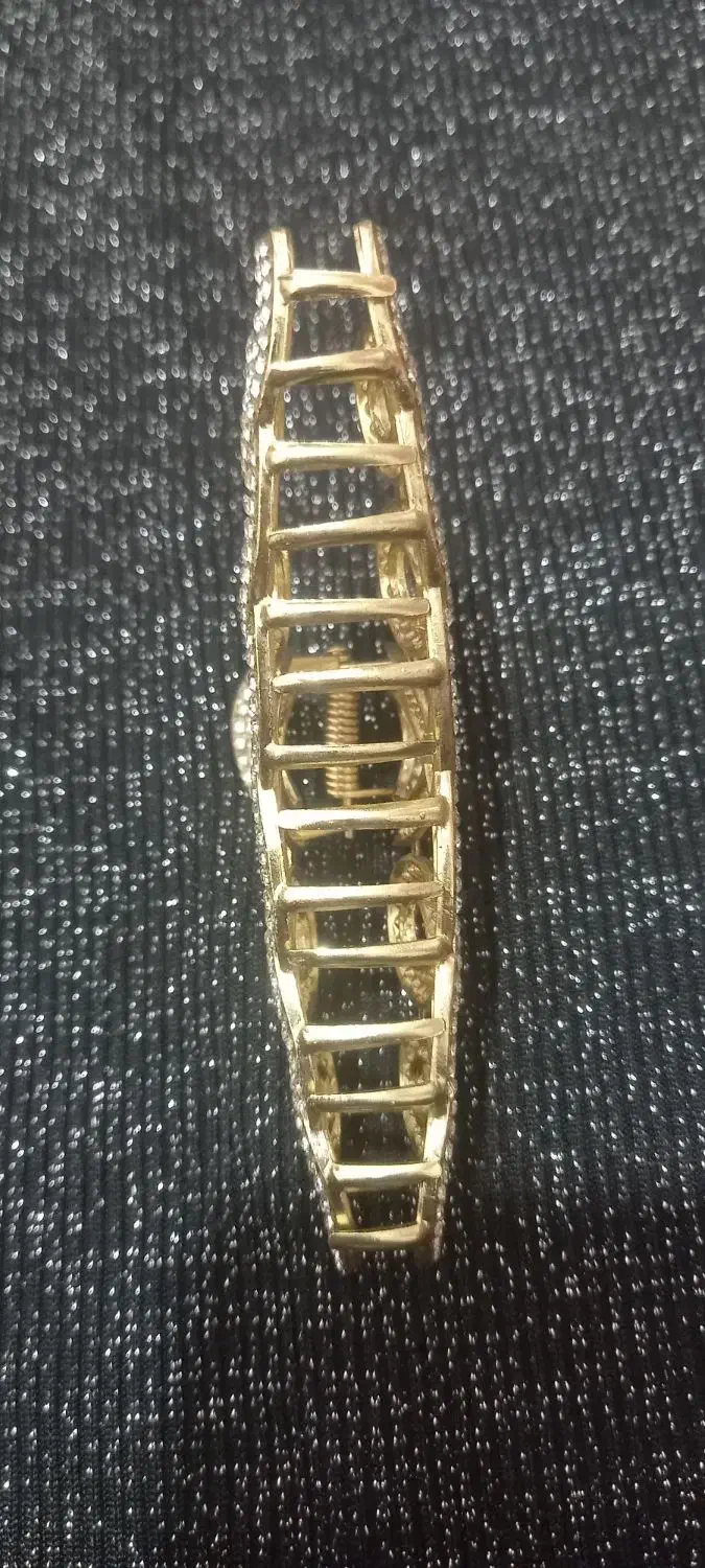 کلیپس فلزی طلایی|بدلیجات|لاهیجان, شهرک جانبازان|دیوار